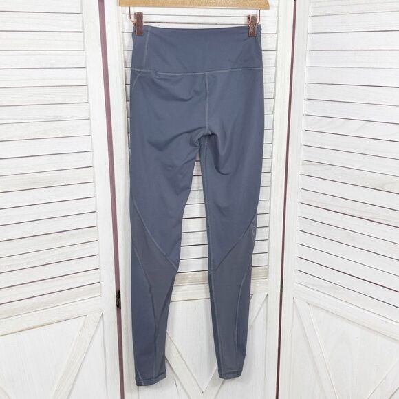 Victoria's Secret Knockout Laser Cut Eyelet Mesh Back Leggings Grey XS Long - Picture 4 of 12